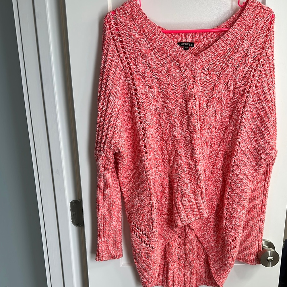 Express Coral/Pink Hi/Lo V-Neck Knit Sweater